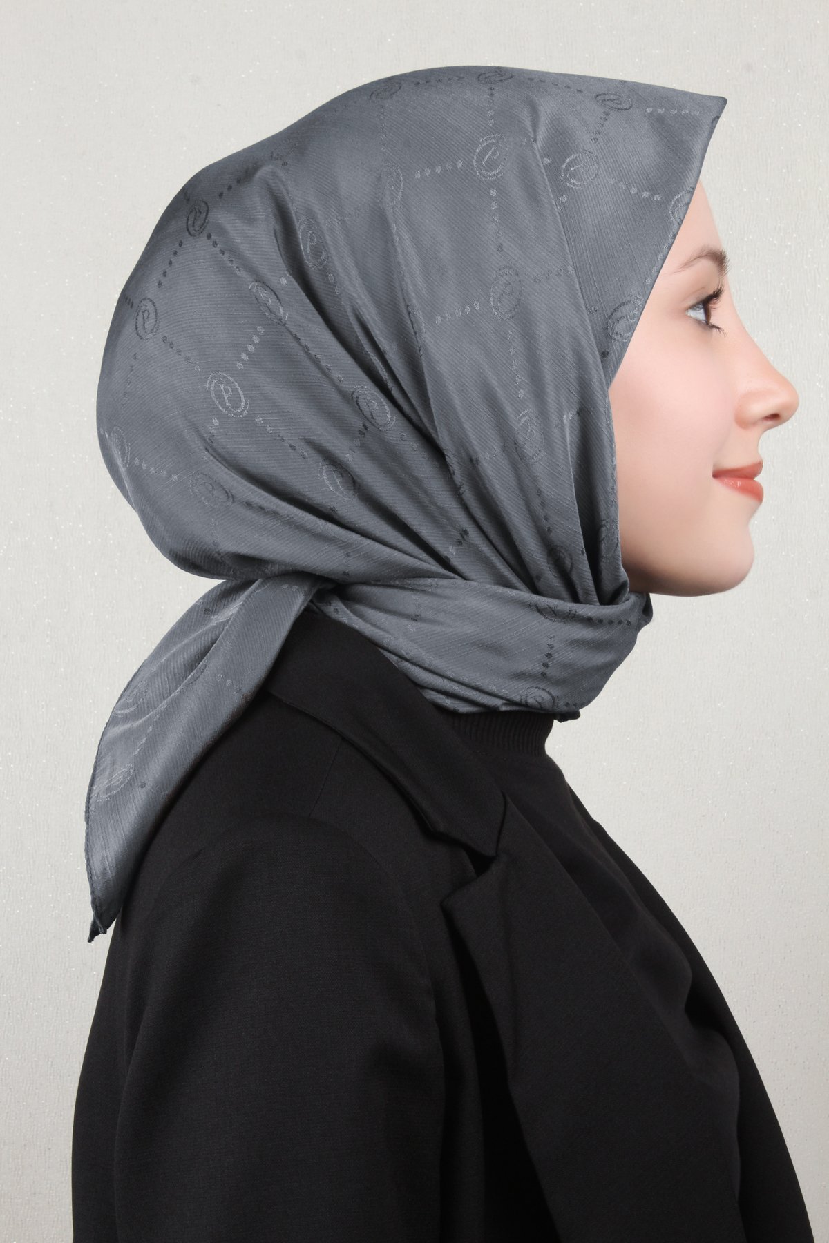 Piramit Monogram Eşarp 4117-3 Füme