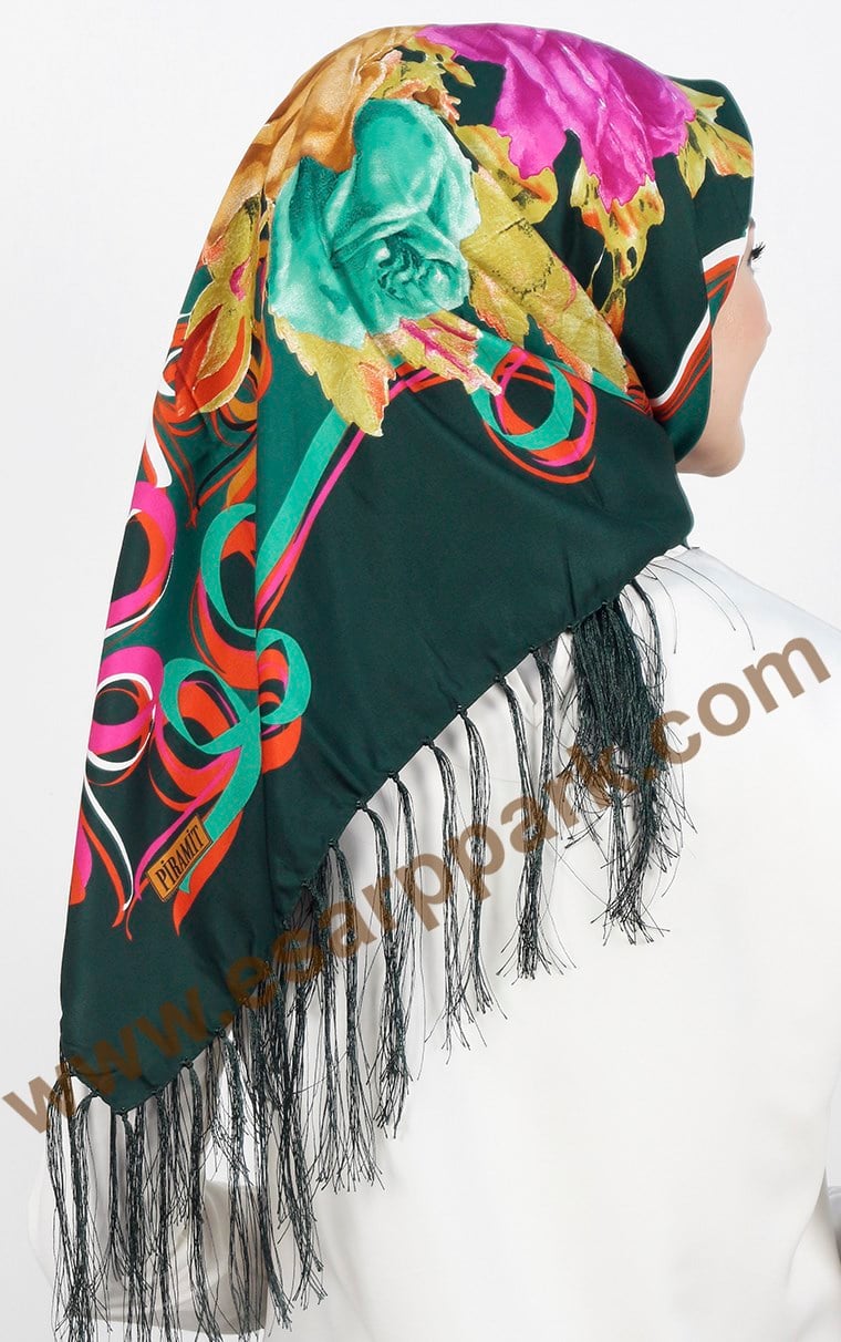 Piramit Püsküllü Eşarp 111-0016-29