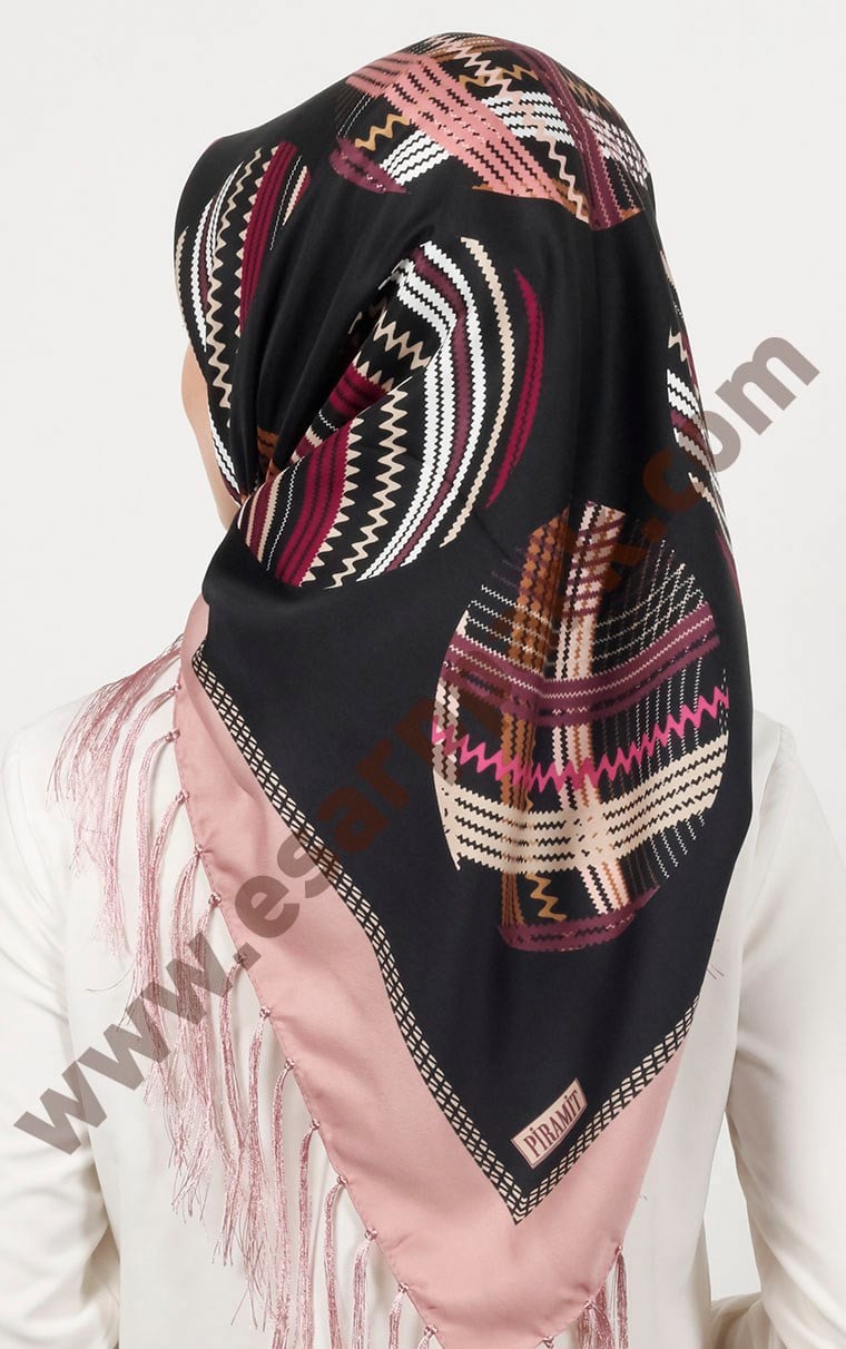 Piramit Püsküllü Eşarp 111-0023-02