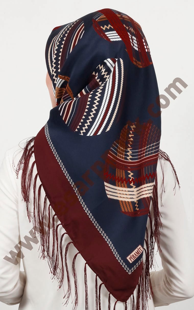 Piramit Püsküllü Eşarp 111-0023-05