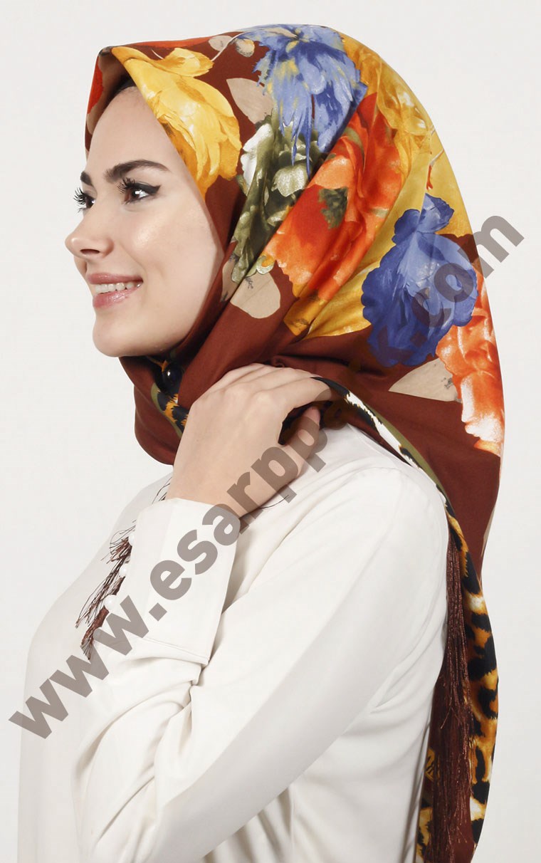 Piramit Püsküllü Eşarp 111-0023-32