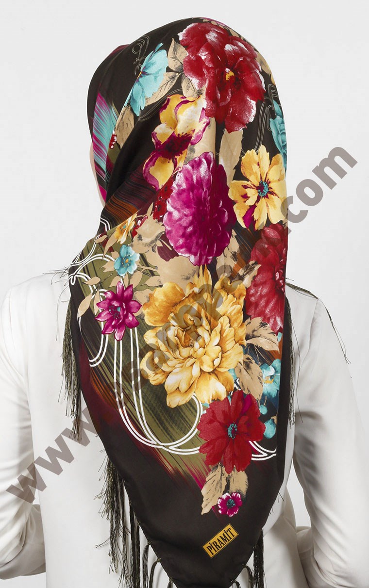 Piramit Püsküllü Eşarp 111-0023-33