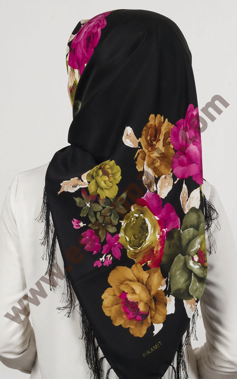 Piramit Püsküllü Eşarp 111-0023-47