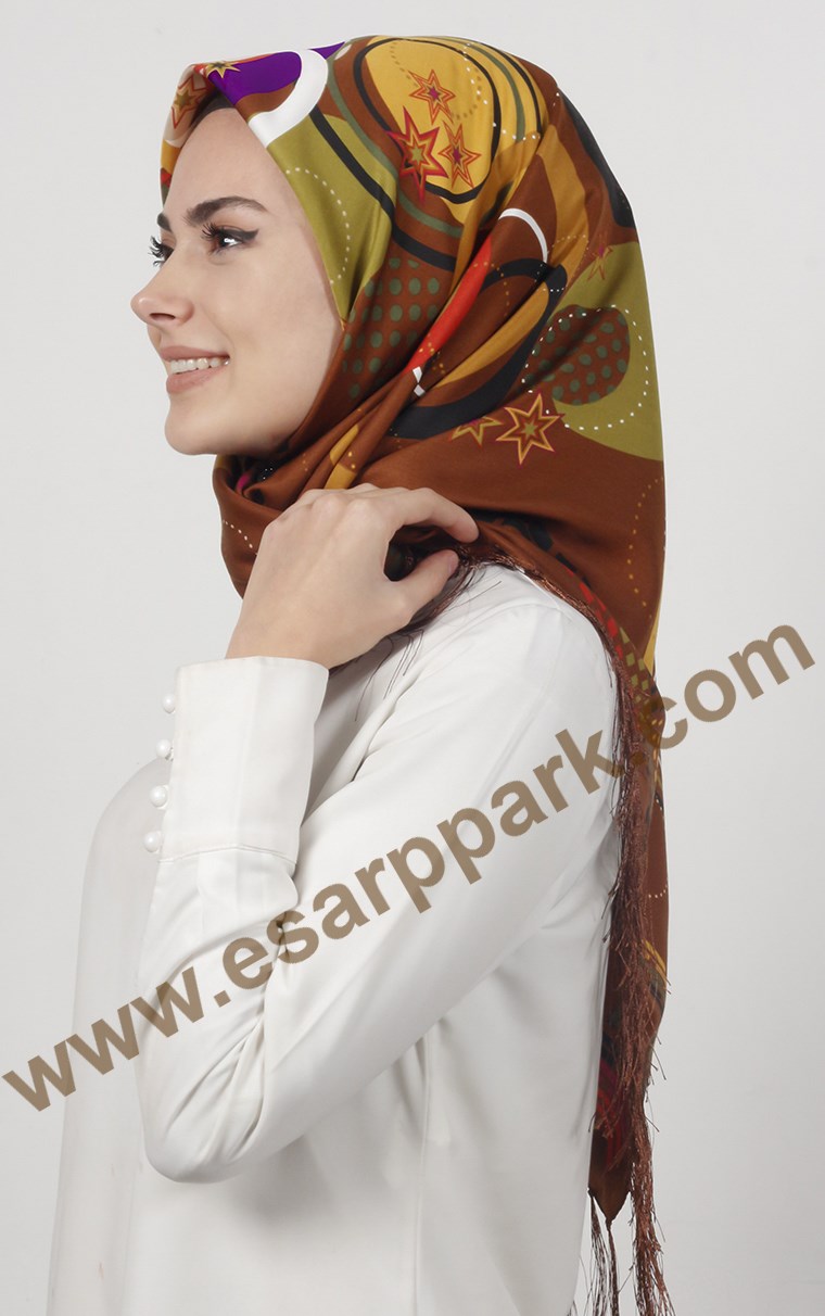 Piramit Püsküllü Eşarp 111-0024-15