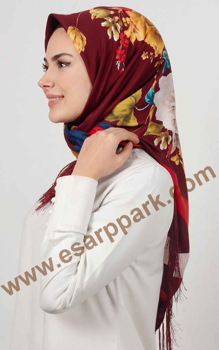 Piramit Püsküllü Eşarp 111-0024-19