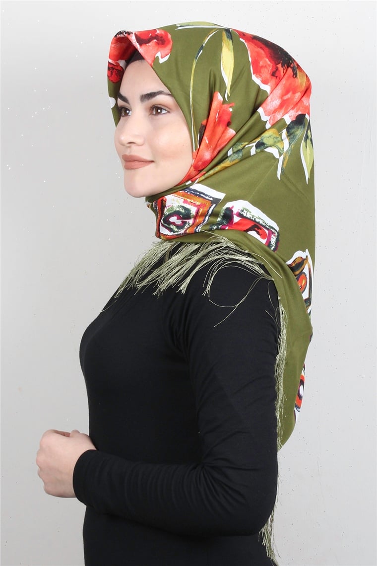 Piramit Püsküllü Eşarp 111-0082 Yağ Yeşili