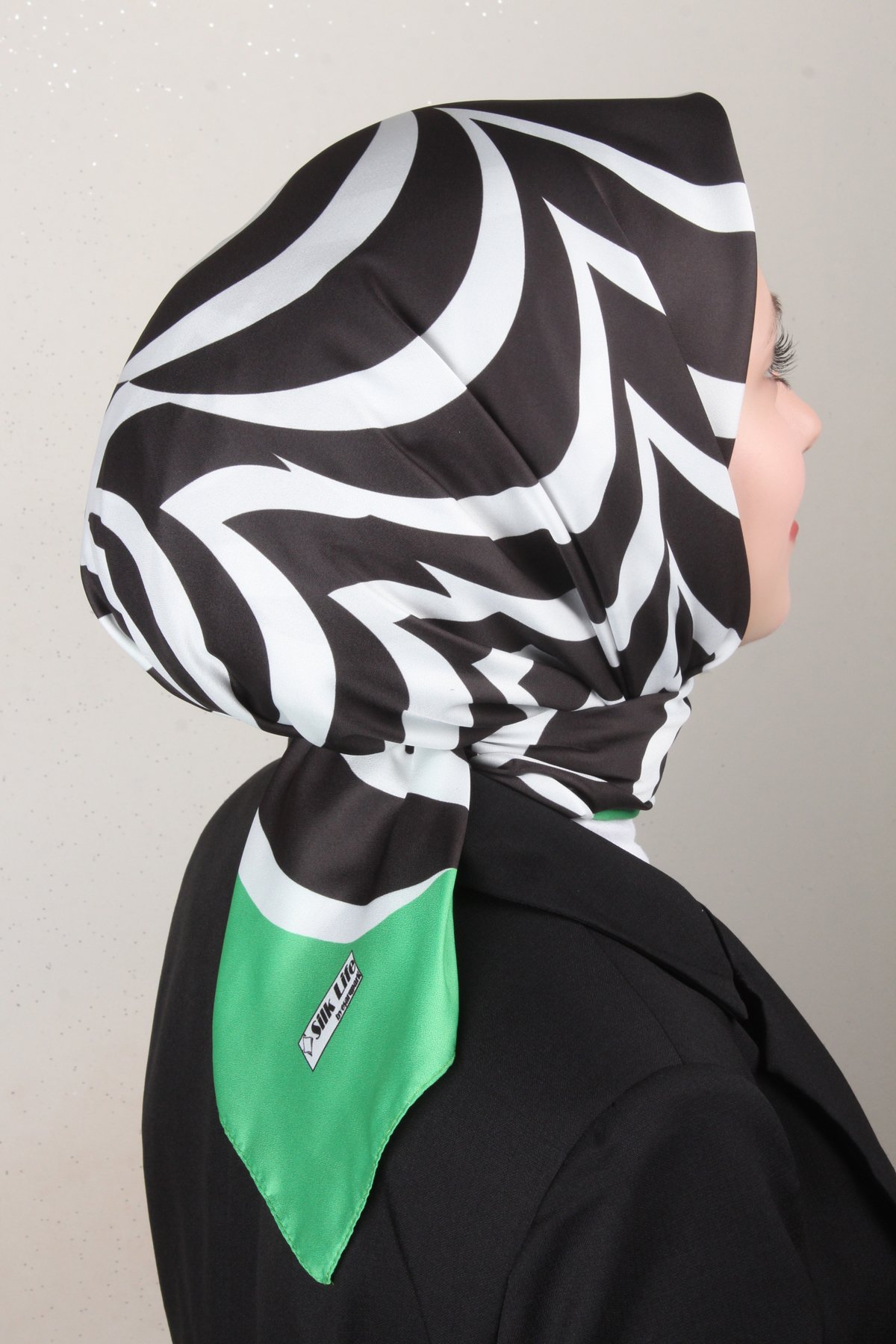 Silk Life Lotus Eşarp 4122-9 Benetton