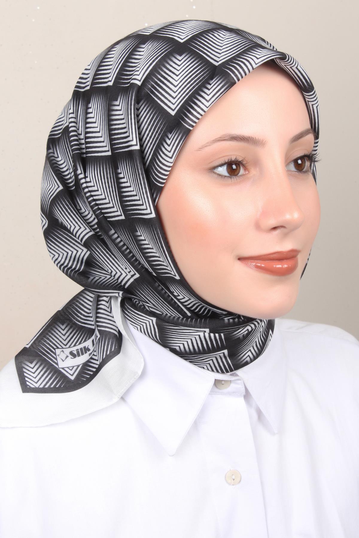 Silk Life Lotus Eşarp 4129-11 Beyaz Siyah