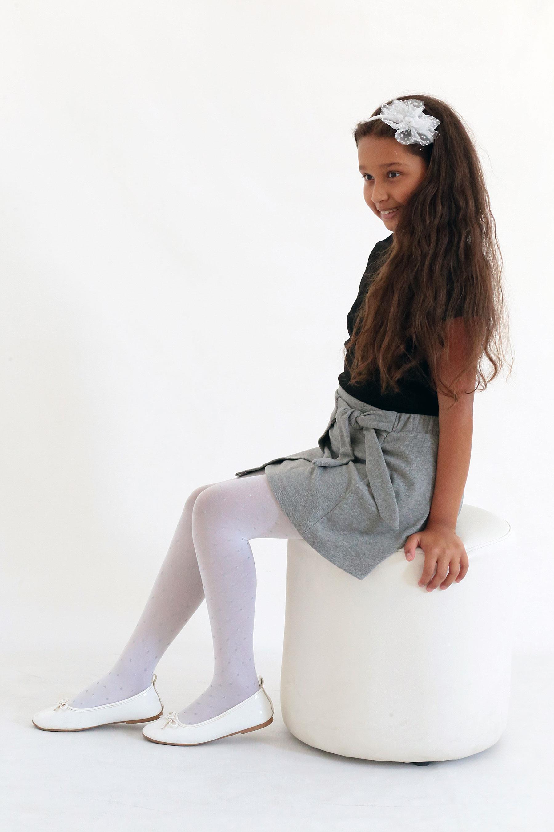 PUNTOSİM TAÇLI ÇOCUK KÜLOTLU ÇORAP BEYAZ