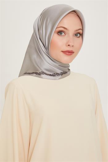 Armine İpek Eşarp 2025 Kış - 9260-04 Açık Gri Sura