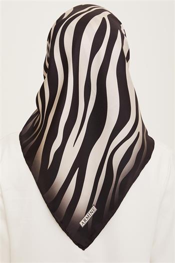 Armine İpek Eşarp Nostalji - 8274-01 Siyah Krem Zebra Twill