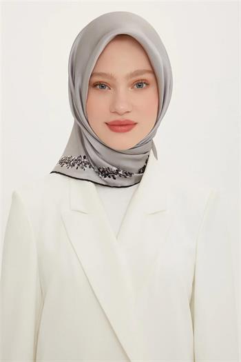 Armine İpek Eşarp Nostalji - 8765-55 Gümüş Siyah Twill