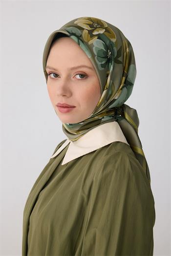 Belli Twill İpek Eşarp - 4330-81 Haki