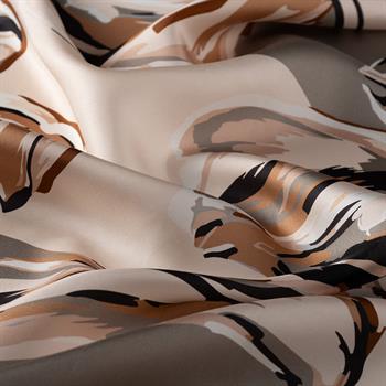 İpekevi Twill İpek Eşarp - Bahar Düşleri Desenli - Pudra