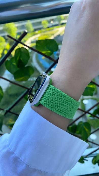 Berrak Yeşil Örgü Loop Kordon