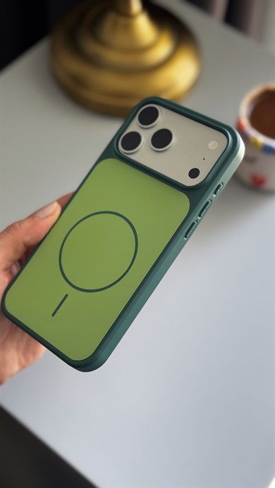 Elegant Touch Magsafe İphone Telefon Kılıfı Yeşil
