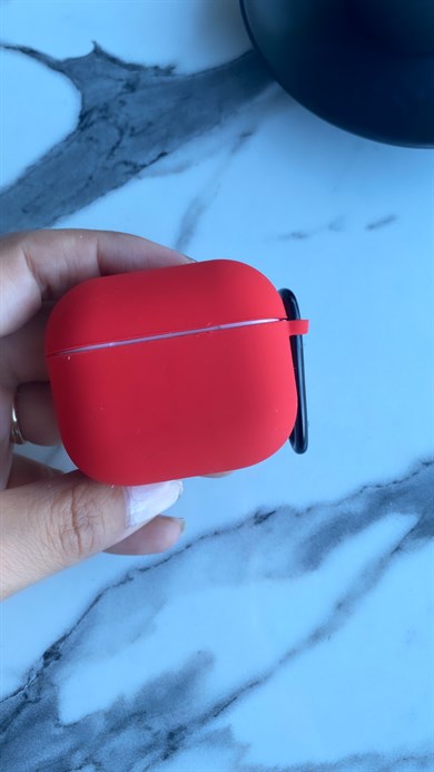 Lansman Dokulu Airpods Kılıfı Kırmızı
