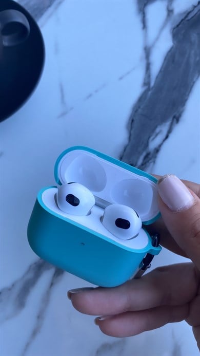 Lansman Dokulu Airpods Kılıfı Turkuaz