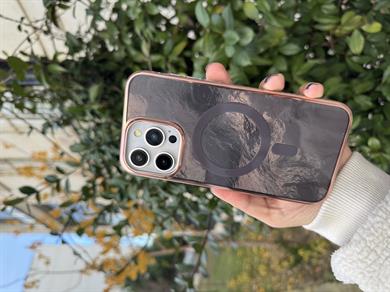 Magsafe Özellikli Siyah Telefon Kılıfı