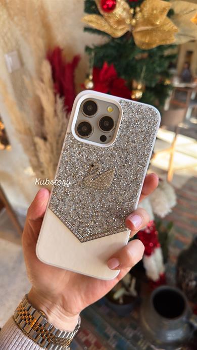 Taşlı Kuğu Model İphone Telefon Kılıfı Beyaz
