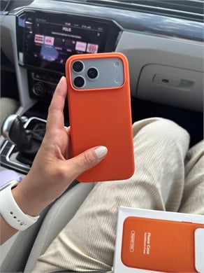Tech Dokuma İPhone Telefon Kılıfı Turuncu