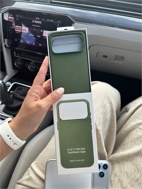 Tech Dokuma İPhone Telefon Kılıfı Yeşil