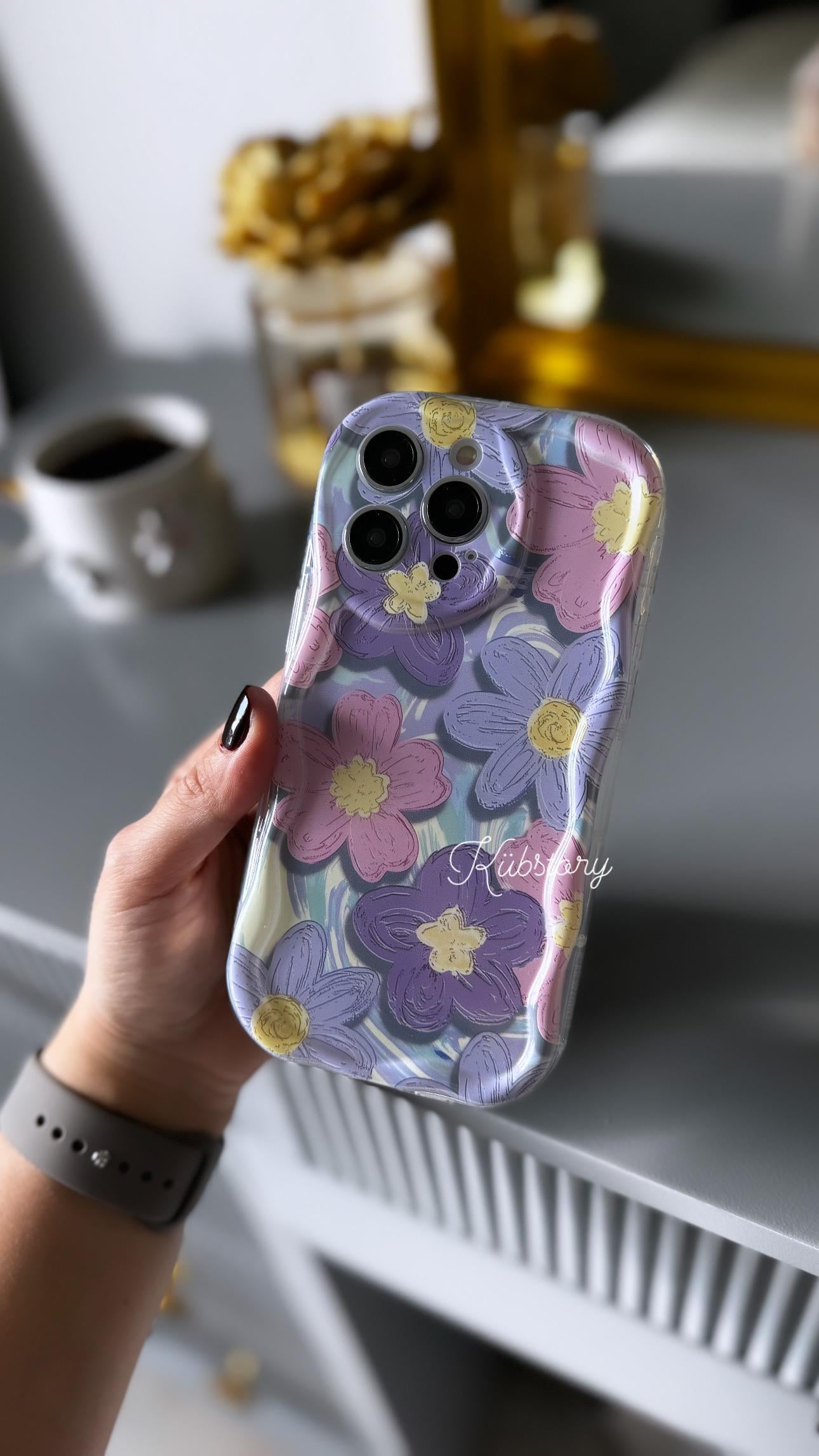 Çiçekli İphone Telefon Kılıfı Lila