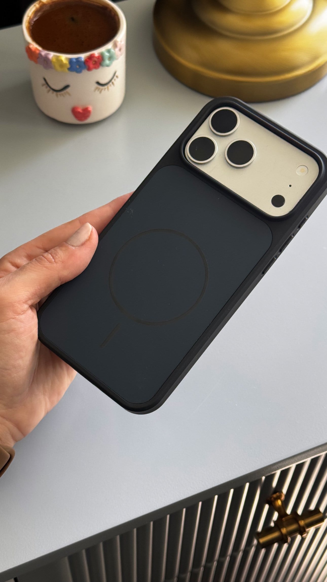 Elegant Touch Magsafe İphone Telefon Kılıfı Siyah