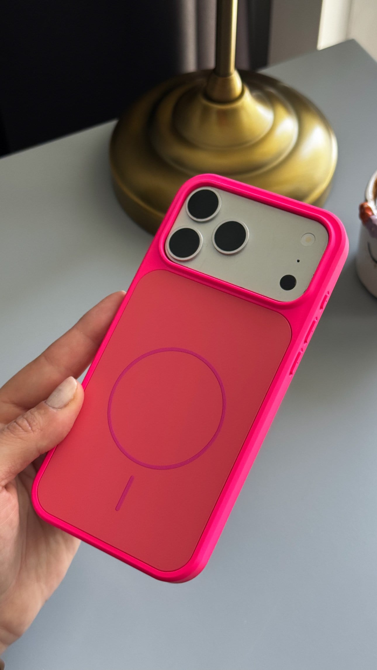 Elegant Touch Magsafe İphone Telefon Kılıfı Pembe