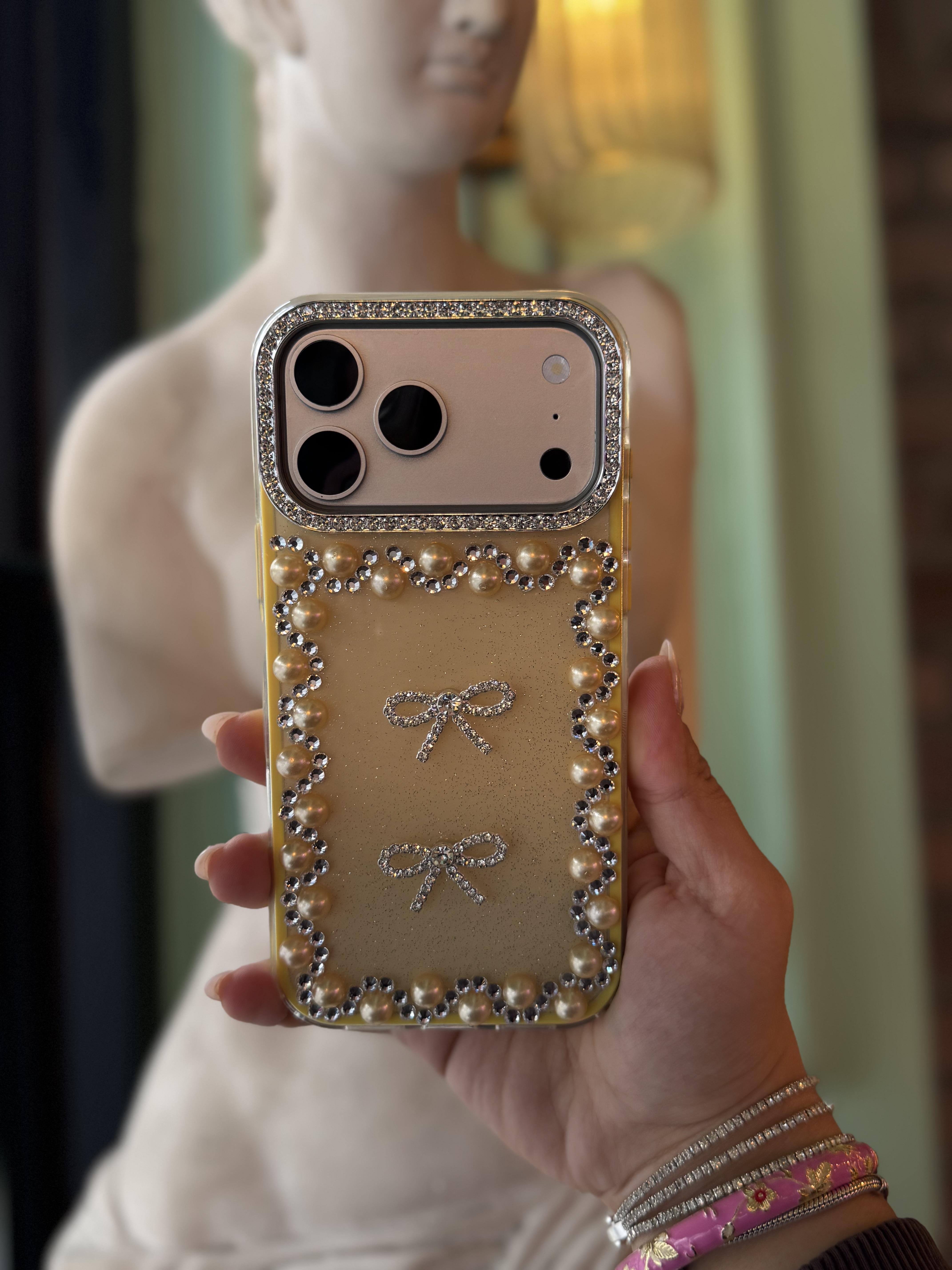 İnci Fiyonk Taşlı İphone Telefon Kılıfı Sarı