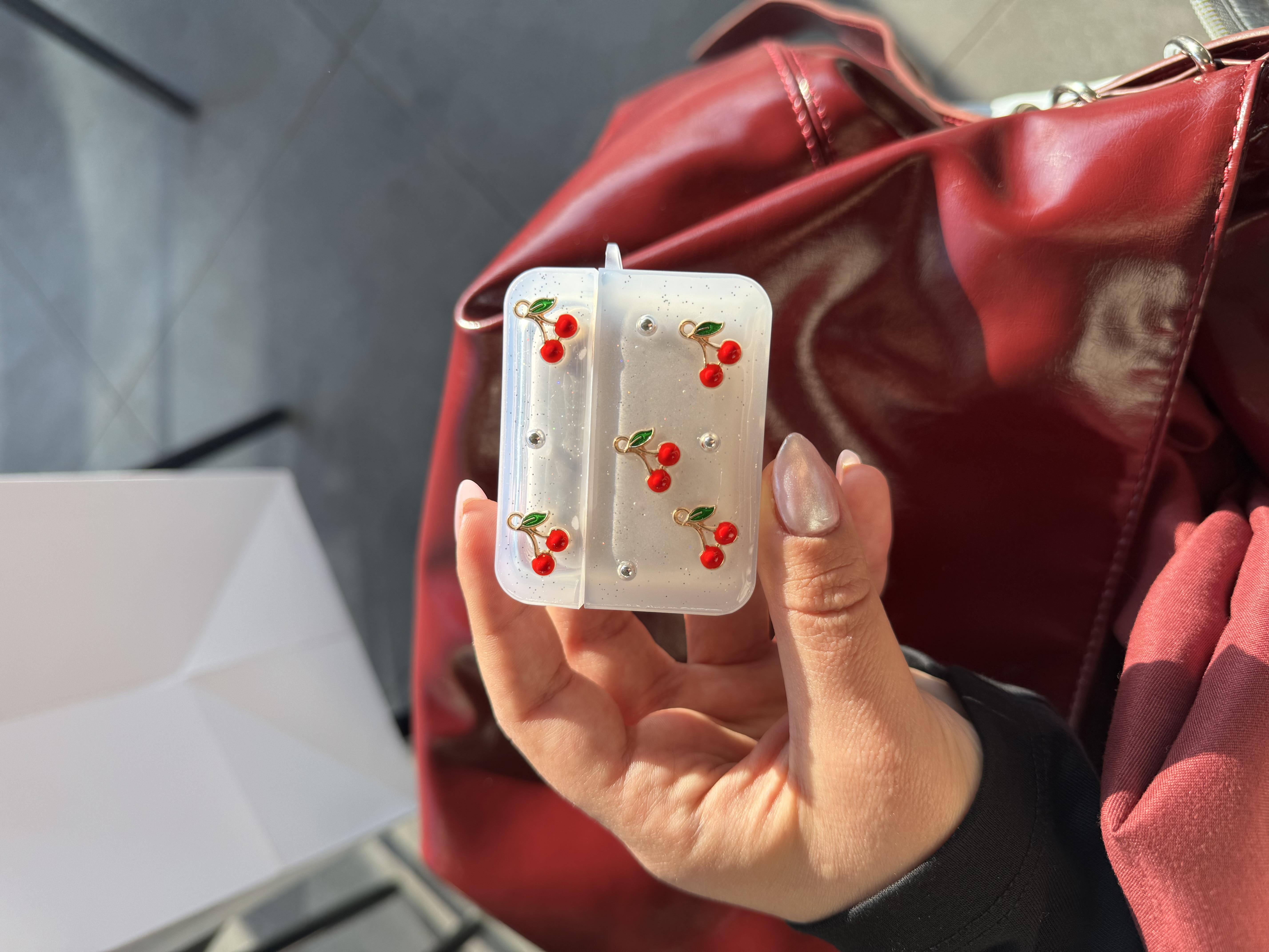 Kiraz Airpods Kılıfı
