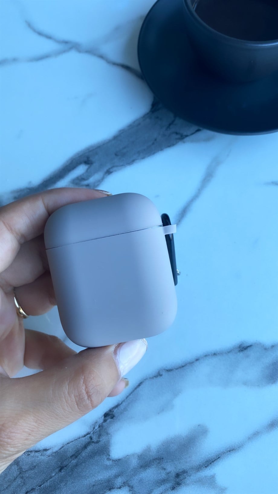 Lansman Dokulu Airpods Kılıfı Gri