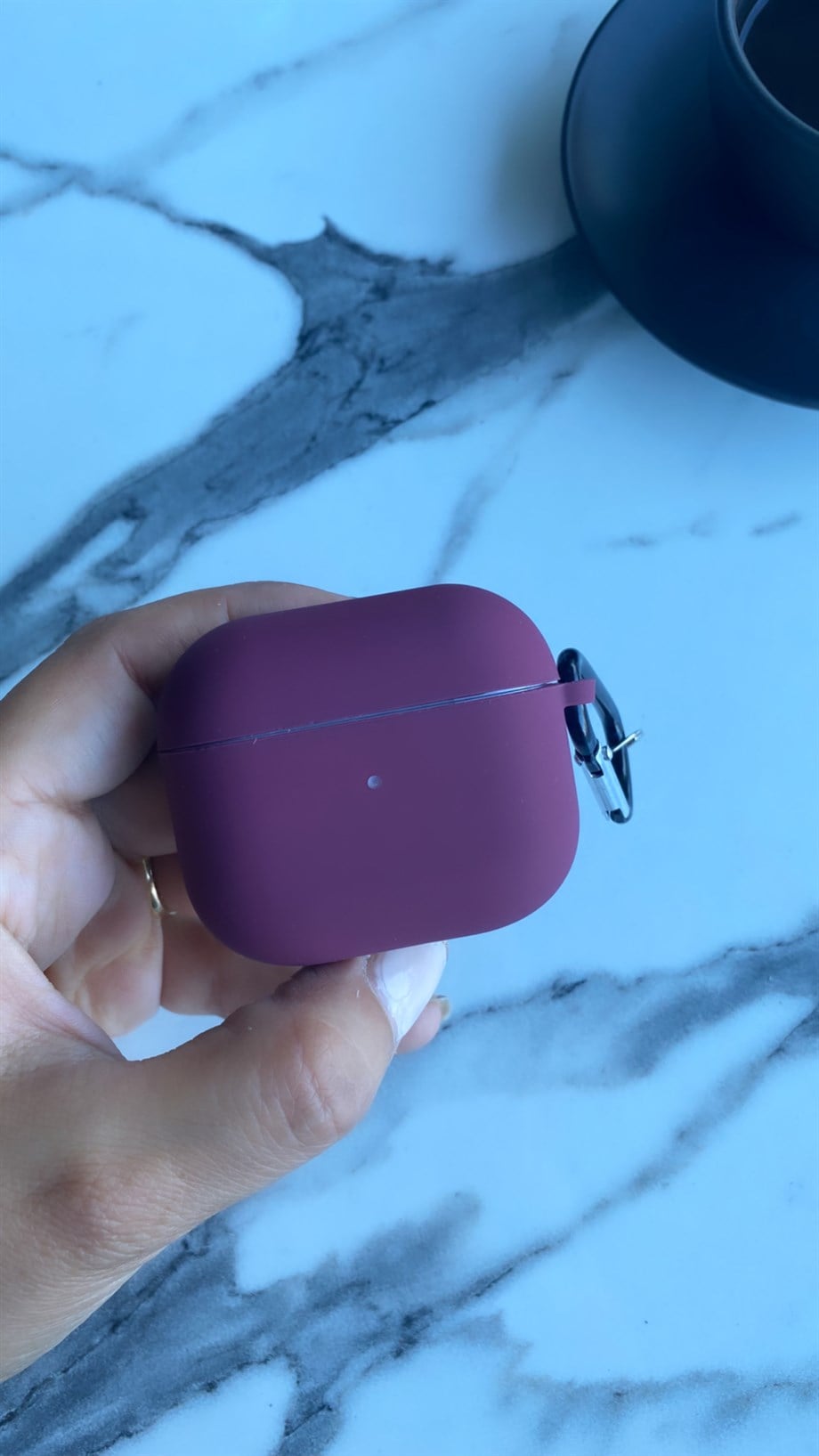 Lansman Dokulu Airpods Kılıfı Mürdüm