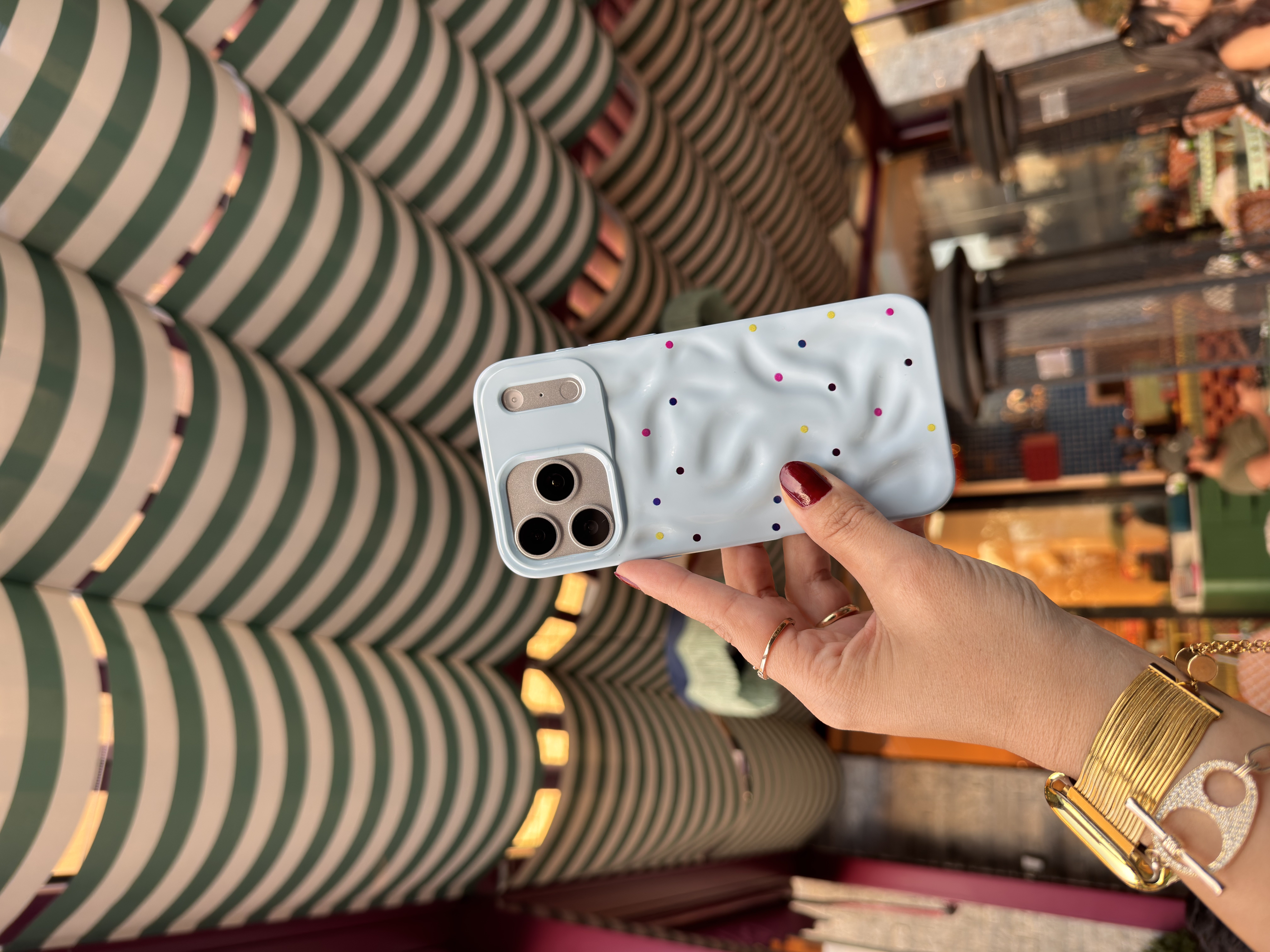Lola İPhone Telefon Kılıfı Mavi