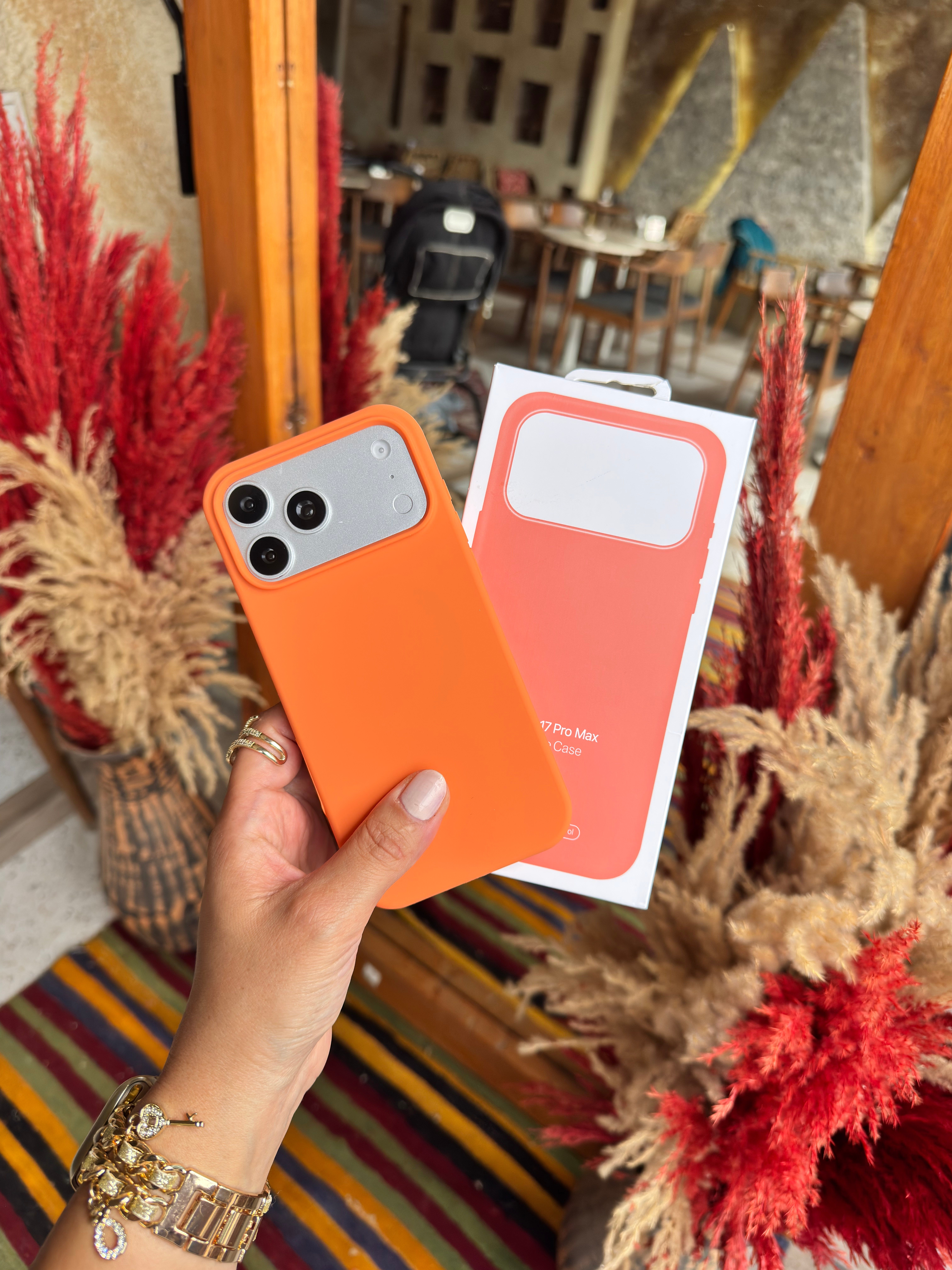 Magsafeli Lansman İphone Telefon Kılıfı Turuncu