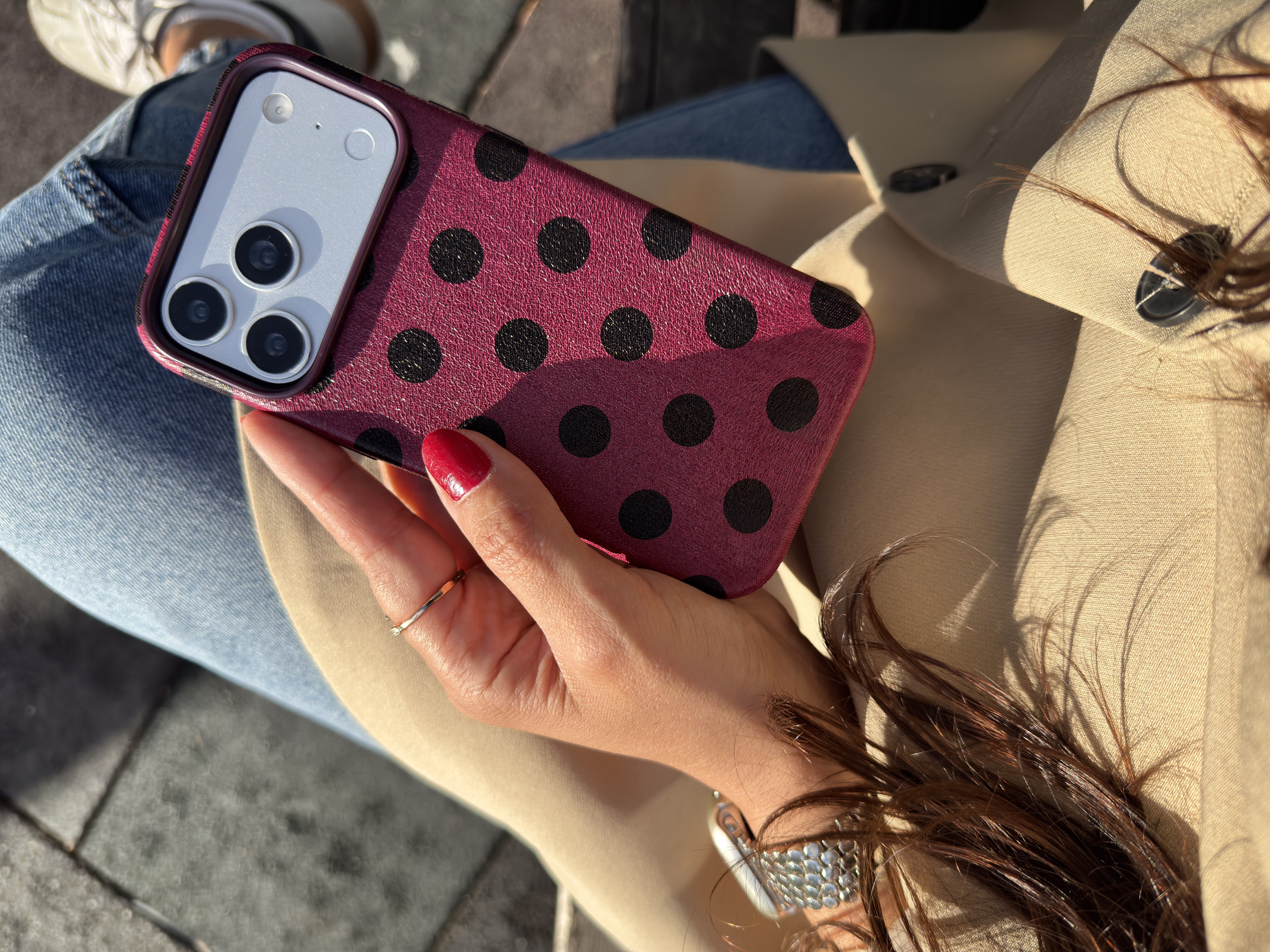 Puantiye İphone Telefon Kılıfı Cherry