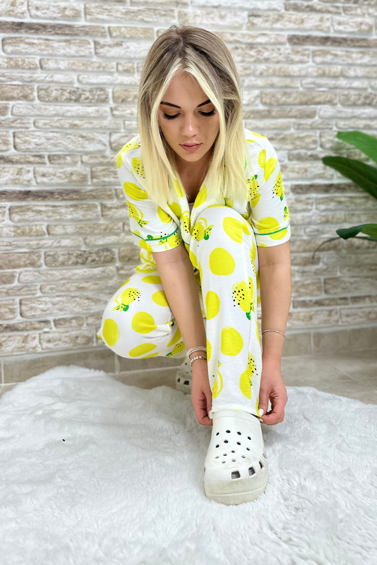 Anne Yetişkin Limonlu Pijama Takımı
