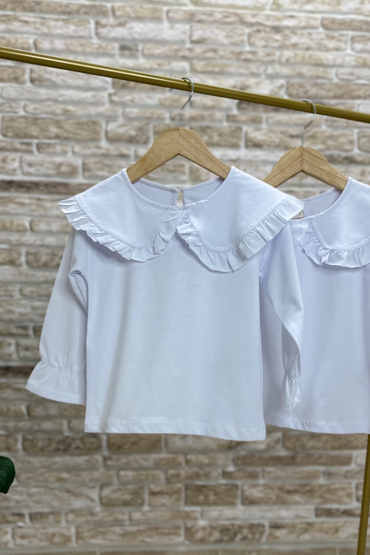 Kız Çocuk Bebe Yakalı Beyaz Bluz