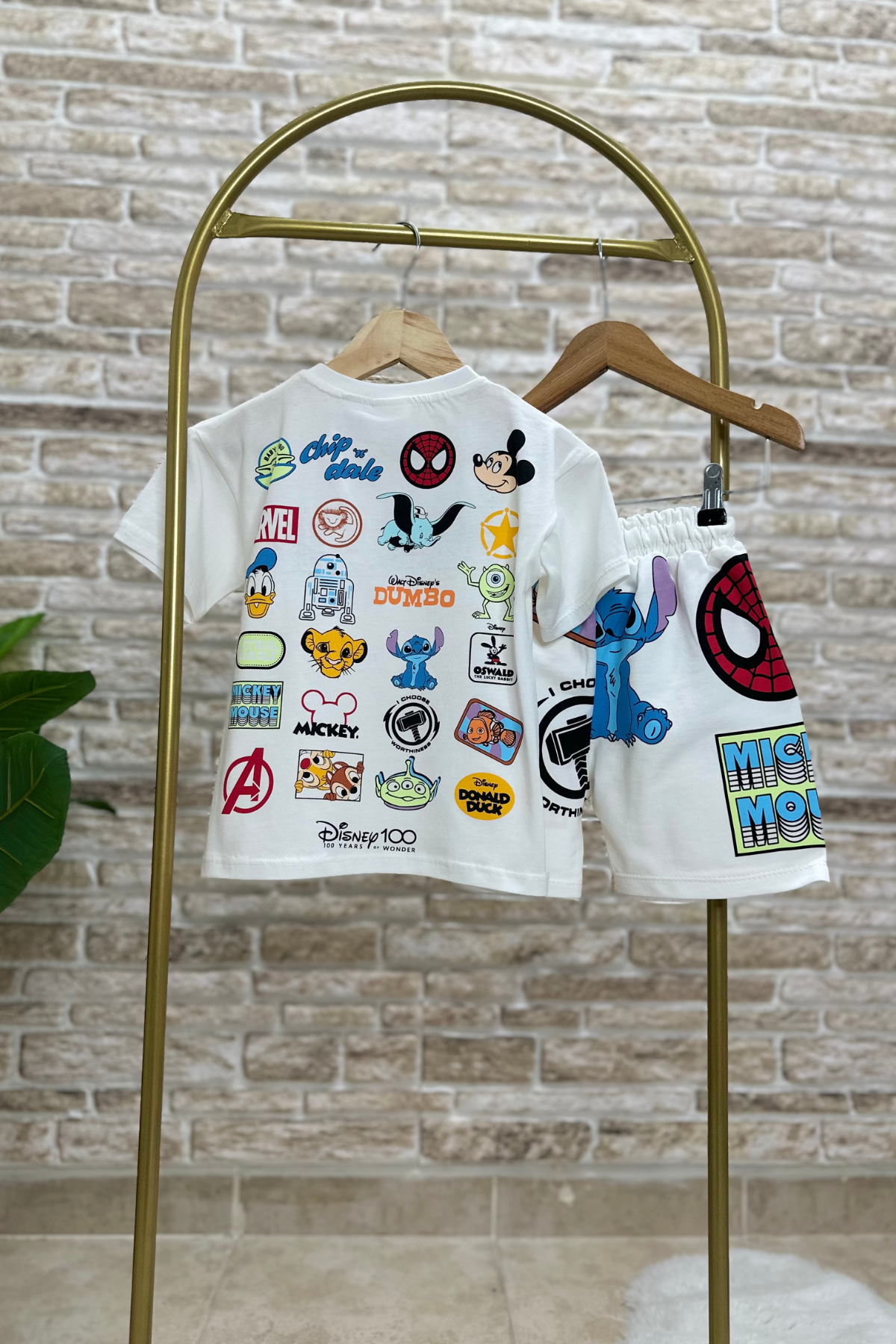 Disney 100 Marvel Şortlu Takım