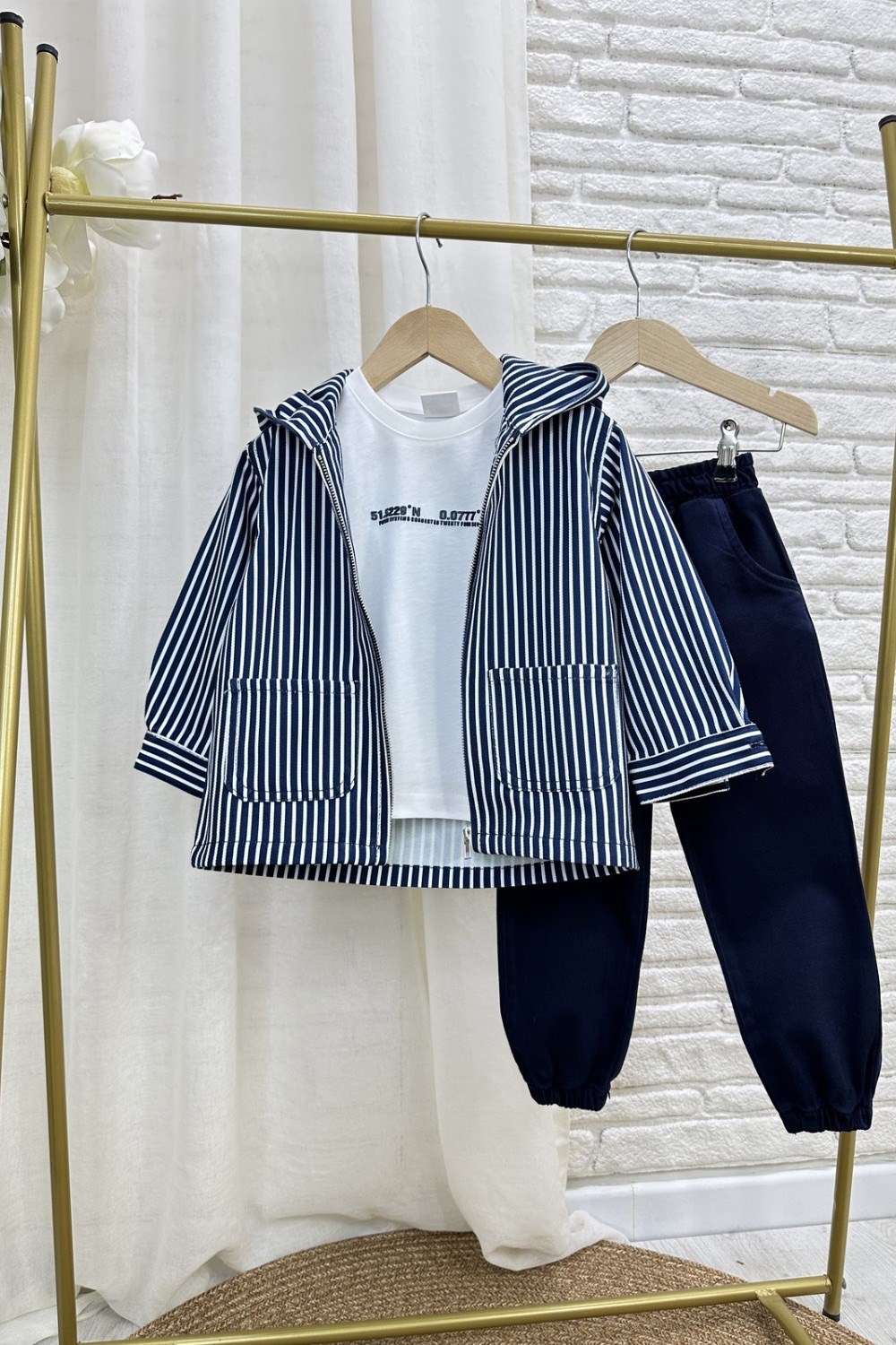 Erkek Çocuk 3lü Tshirt Dahil Laci Çizgili Denim Takım