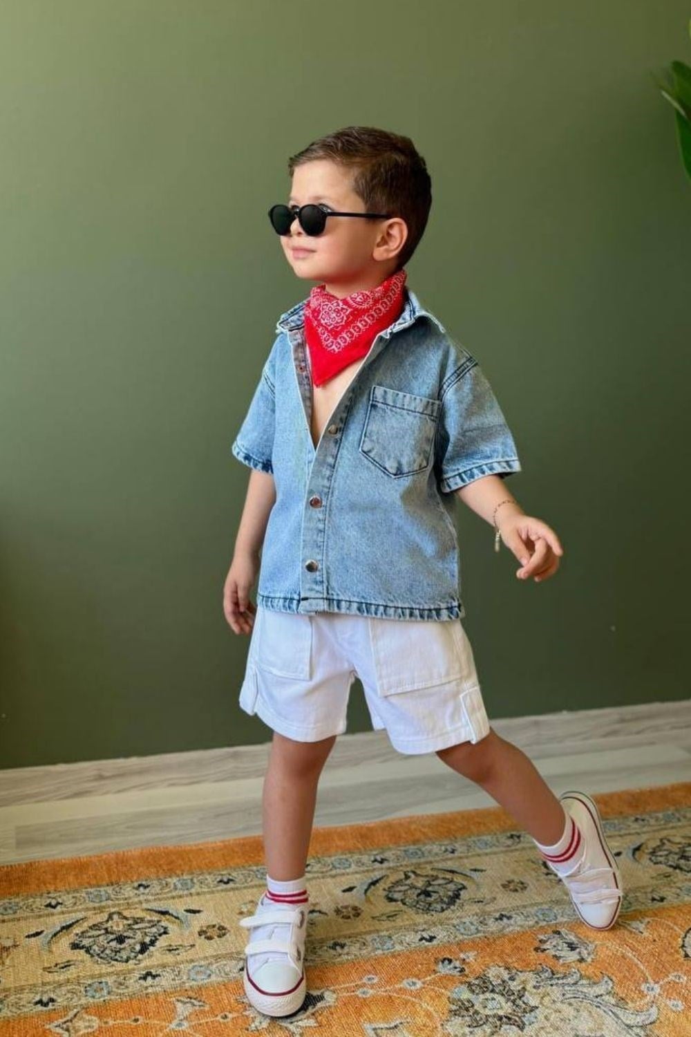 Erkek Çocuk Denim Beyaz Şortlu Takım