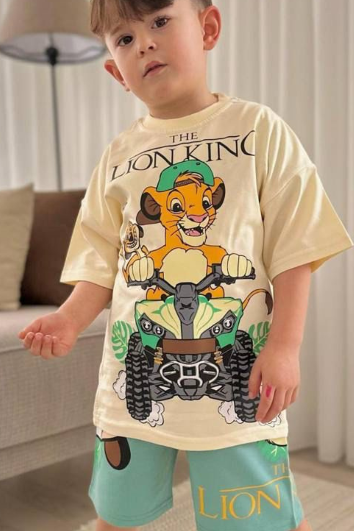 Erkek Çocuk Lion King Krem Yeşil Yaz Şortlu Takım