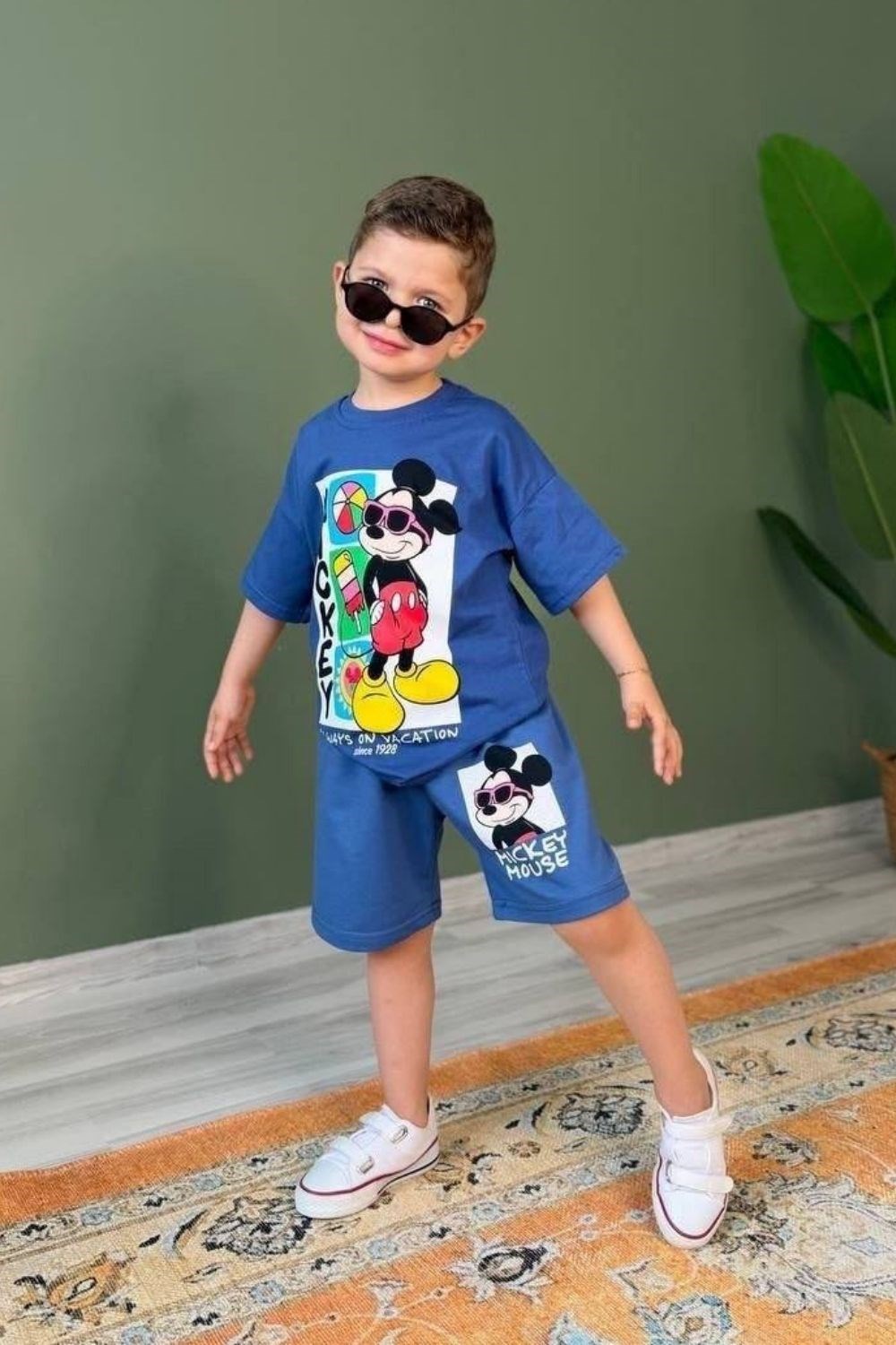 Erkek Çocuk Mickey Mavi Şortlu Takım