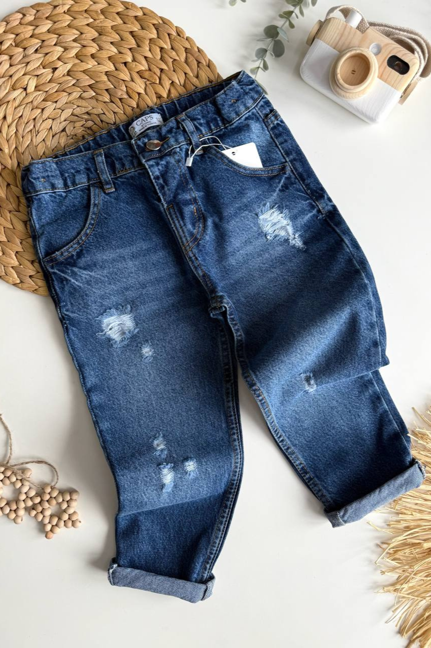 Erkek Çocuk Yırtık Detaylı Laci Jean Pantolon