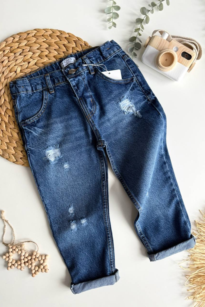 Erkek Çocuk Yırtık Detaylı Laci Jean Pantolon