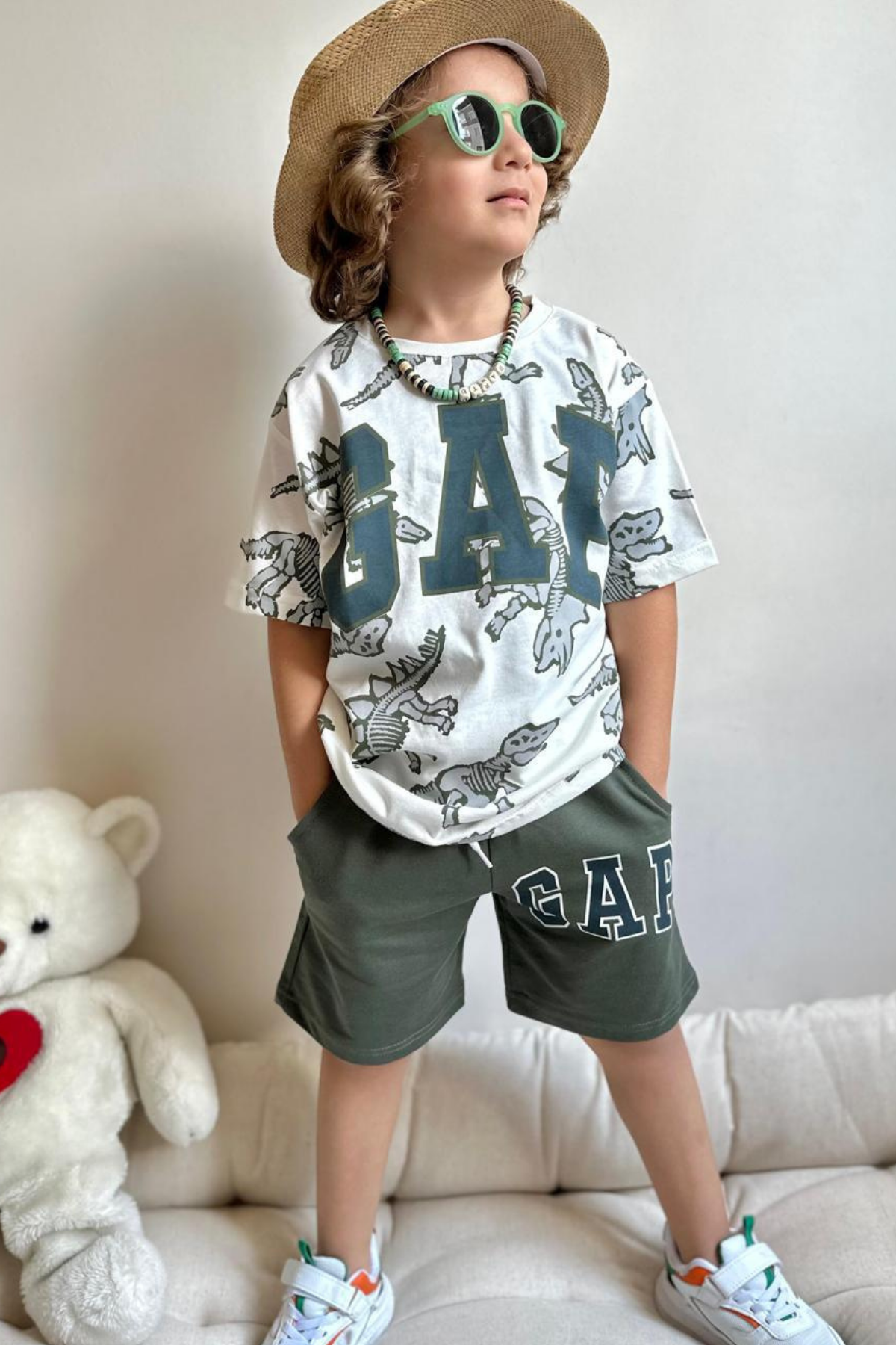 Gap Haki Dinazorlu Şortlu Takım