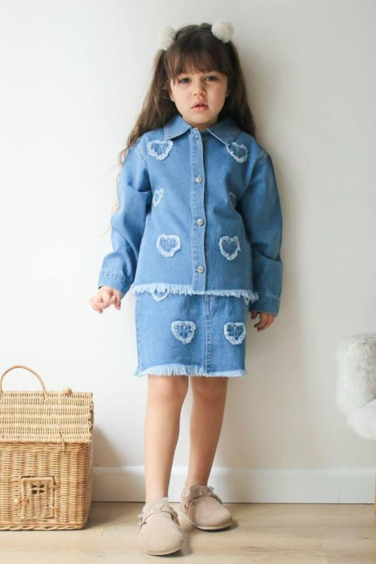 Kız Çocuk Denim Etekli Kalpli Takım 