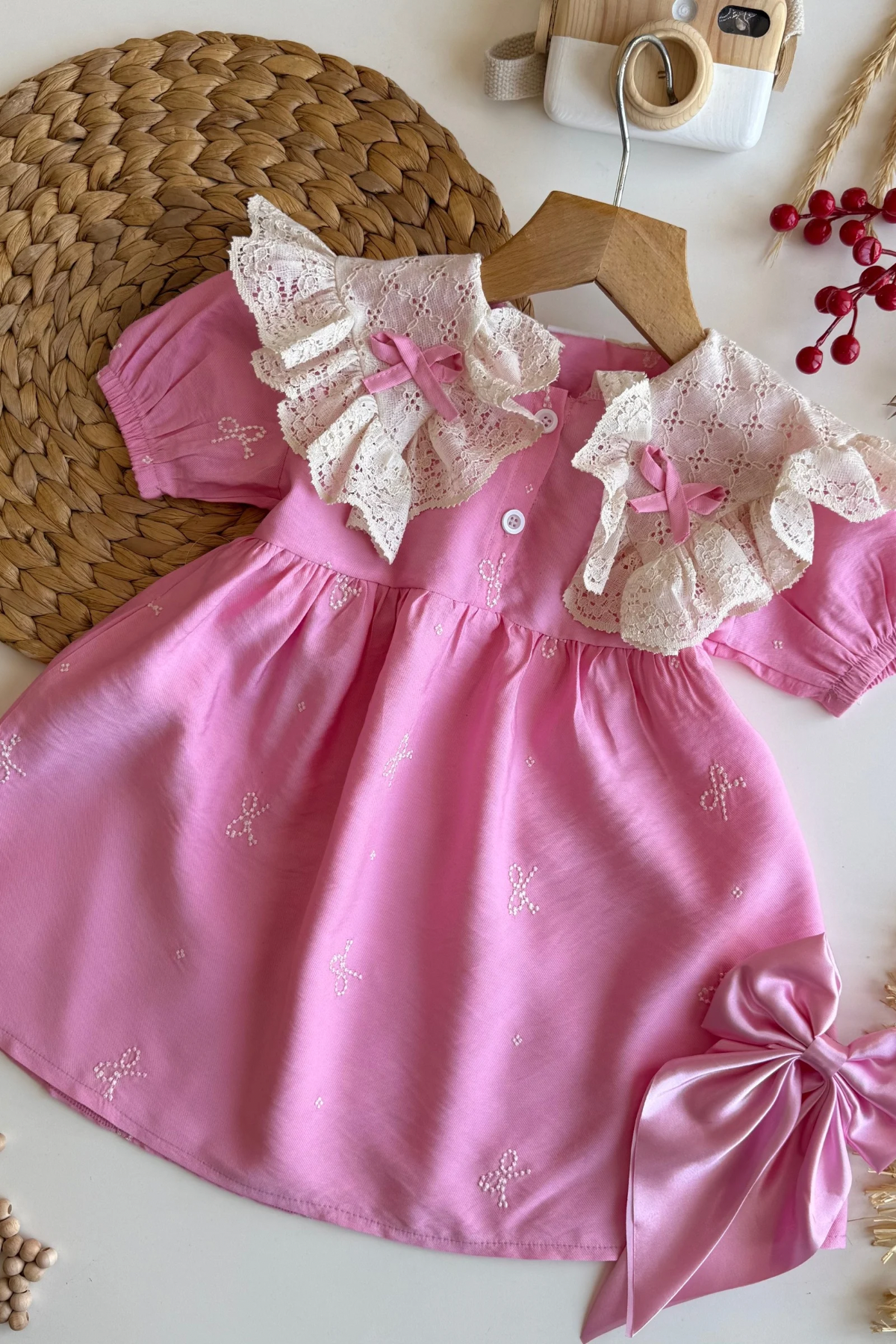 Kız Çocuk Kurdela Detaylı Güpürlü Pembe Elbise   