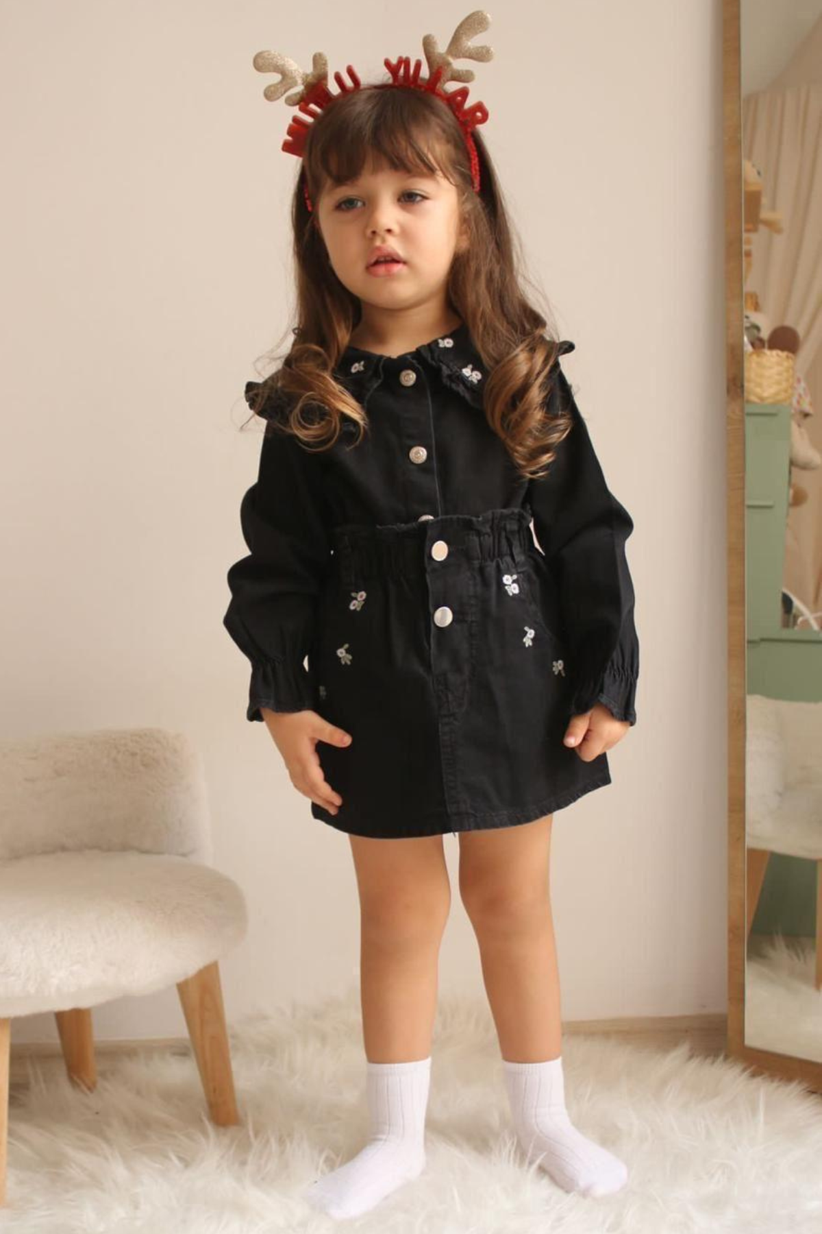 Kız Çocuk Siyah Denim Etekli Takım