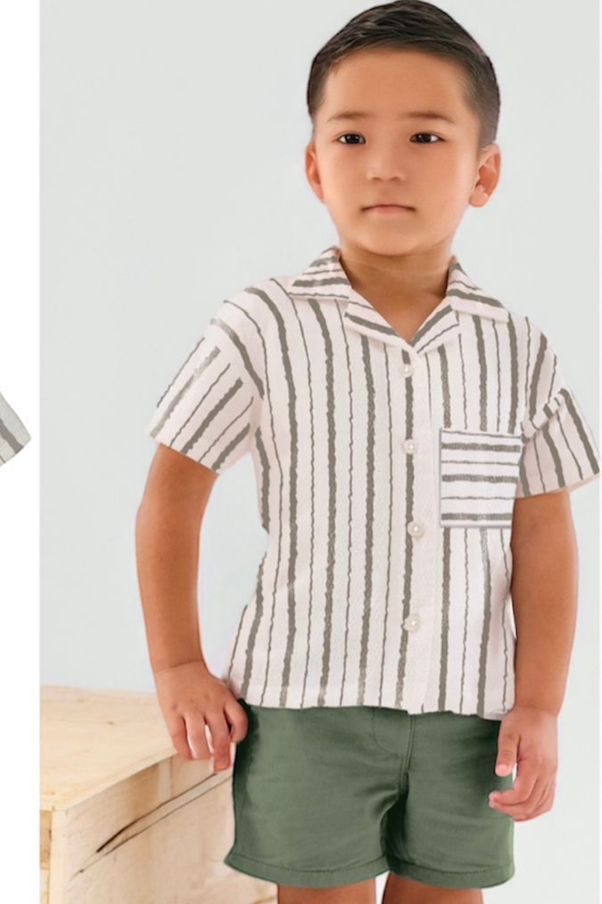 Kot Şortlu Keten Gömlekli  Takım